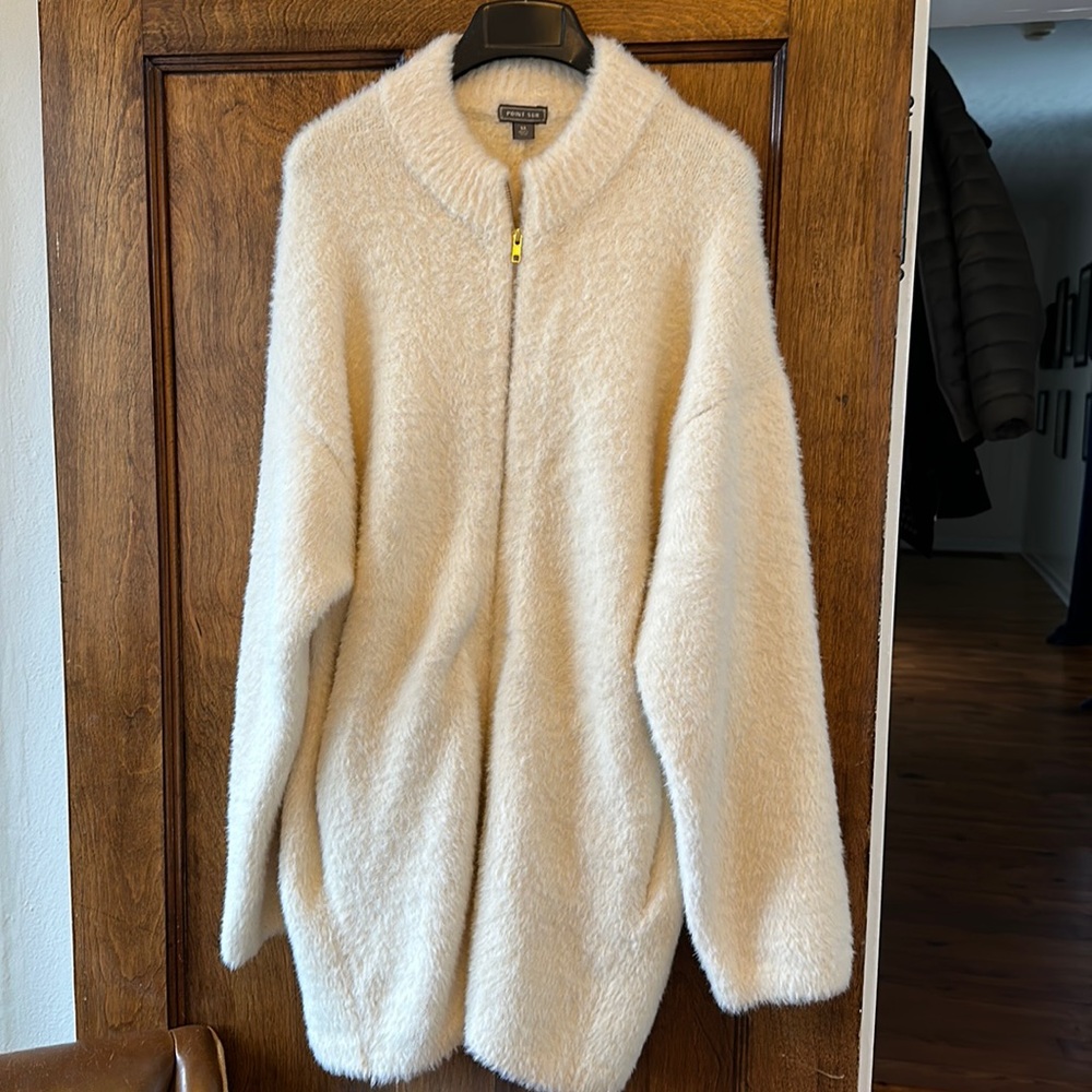 Women’s Cream Zip-up Sweater by Anthropologie - Size XL